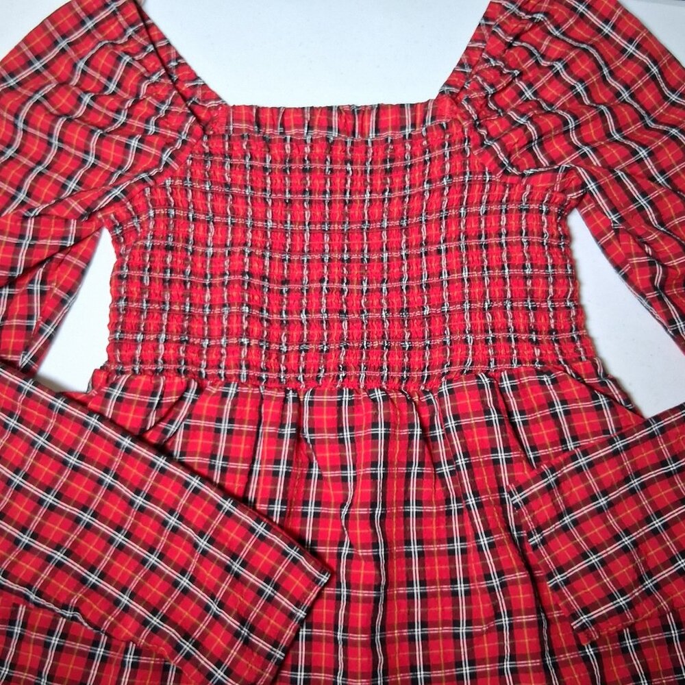 Old Navy Blouse M Tall Red Plaid Tartan Smocked Peasant Milk Maid Crinkled